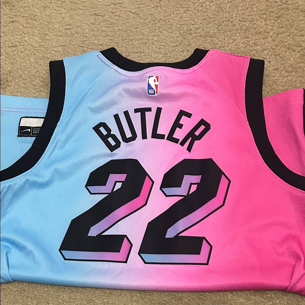 Nike Miami Gradient Jersey - Pink and Blue